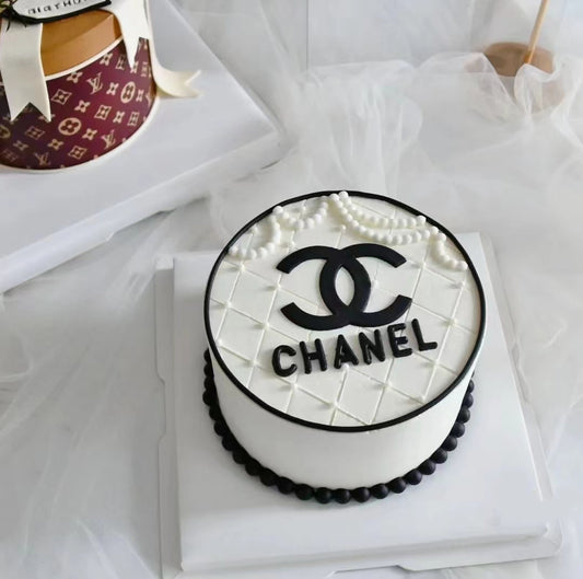 CHANEL LOVE